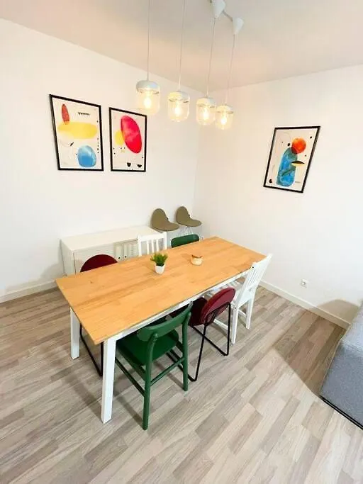 Modern Apartment In Malaga - Rosas Spanje