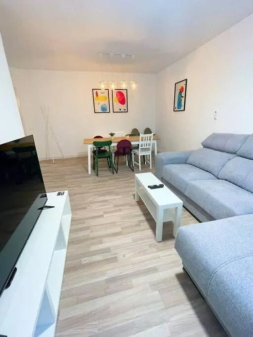 Modern Apartment In Malaga - Rosas